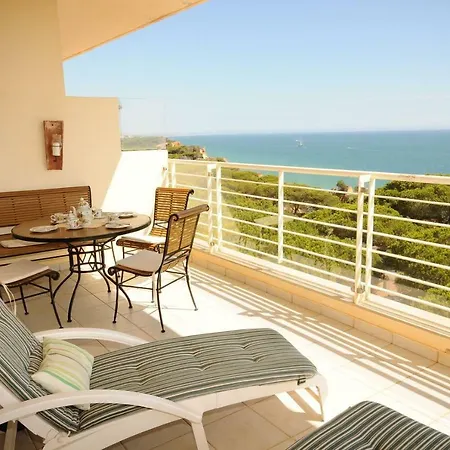 Panoramic, Striking Seaviews, 2 Bedroom,2 Bathroom, Pool, Seafront Apartment. 아파트 알부페이라